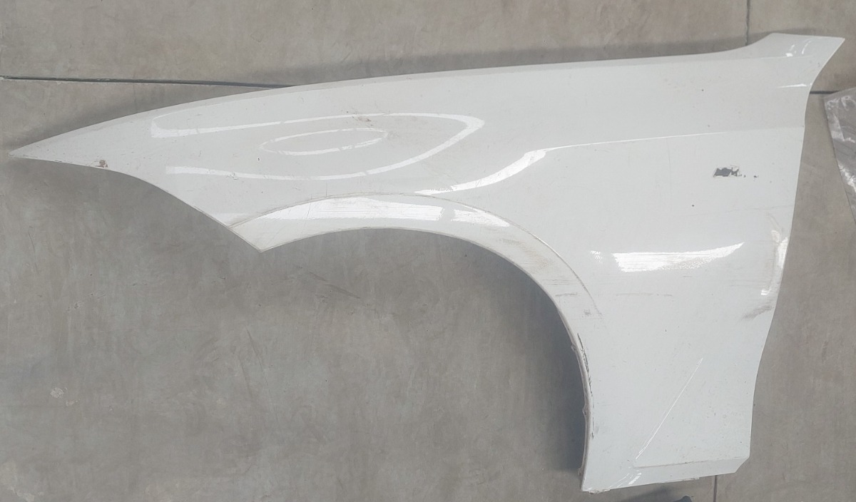G20 LEFT FRONT FENDER