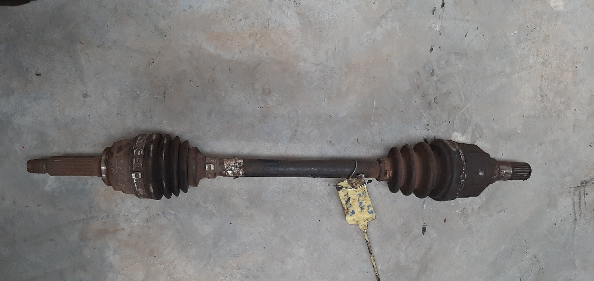 SPARK 800CC LEFT HAND CV SHAFT COMPLETE