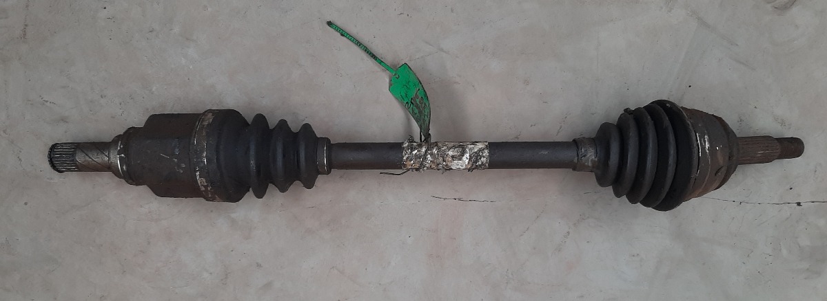 NP200 1.6 8V LEFT HAND CV SHAFT COMPLETE