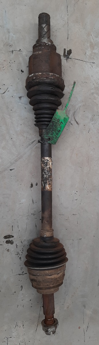 NP200 1.6 8V LEFT HAND CV SHAFT COMPLETE