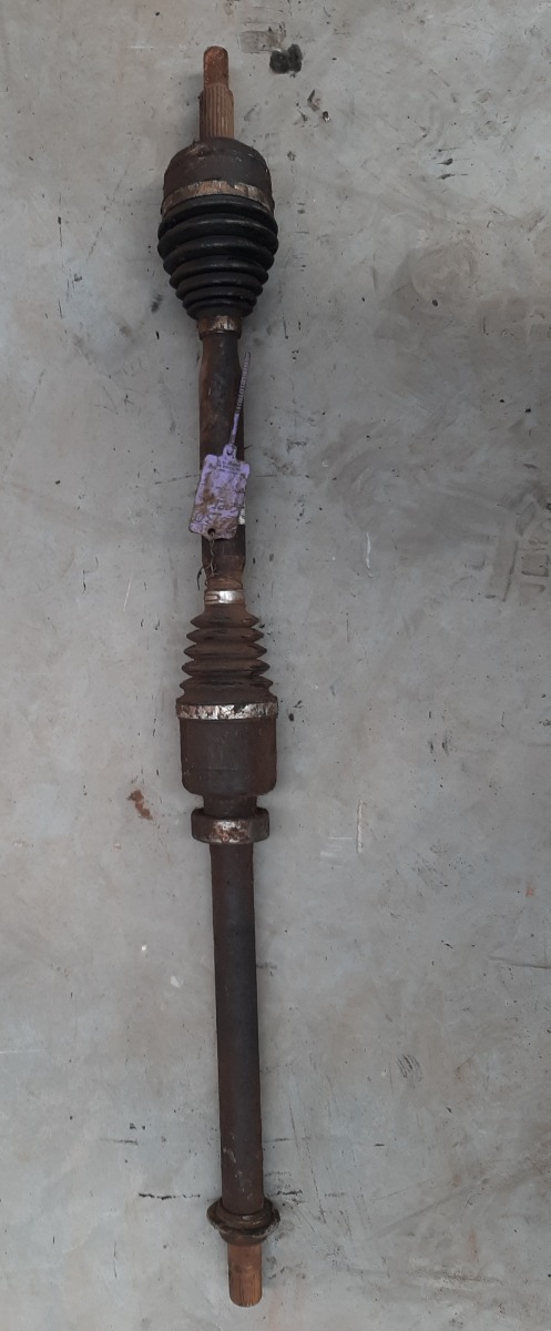 CAPTUR 1.2T RIGHT HAND CV SHAFT COMPLETE
