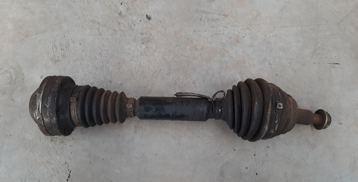 JETTA5 1.6 LEFT HAND CV SHAFT COMPLETE