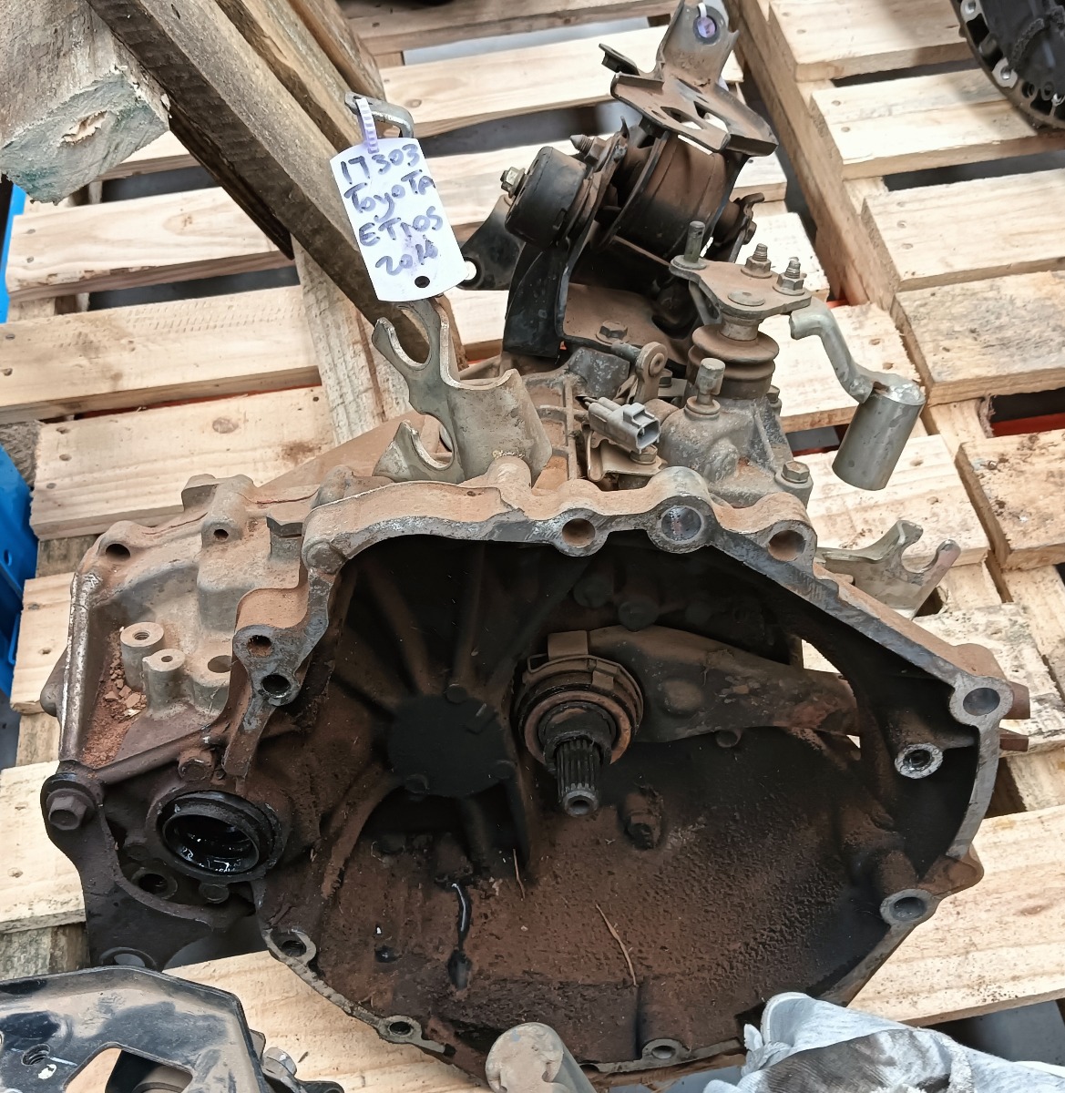 ETIOS 1.5 MANUAL Gearbox