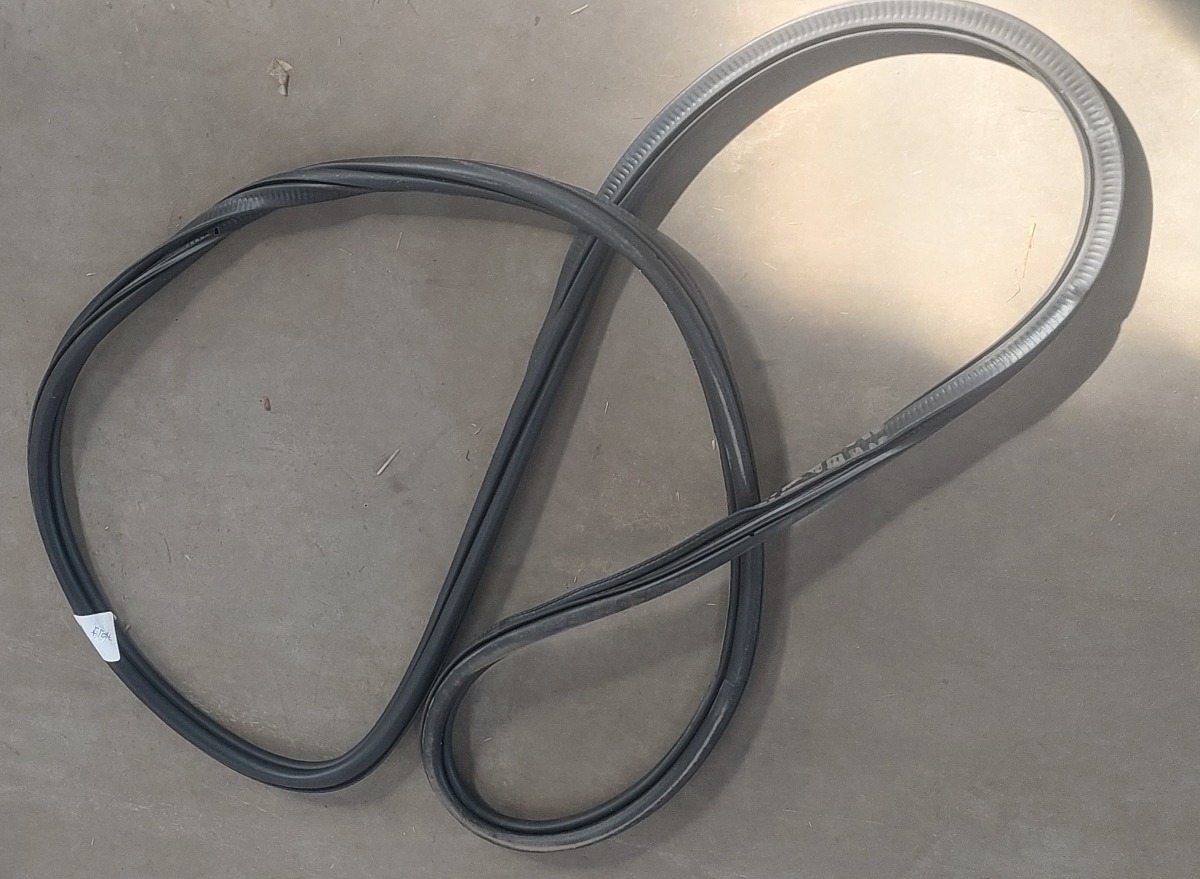 Tiguan Allspace Right Front Inner Door Seal