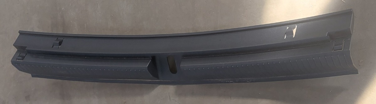 Tiguan Allspace Lock Carrier Cover Rear