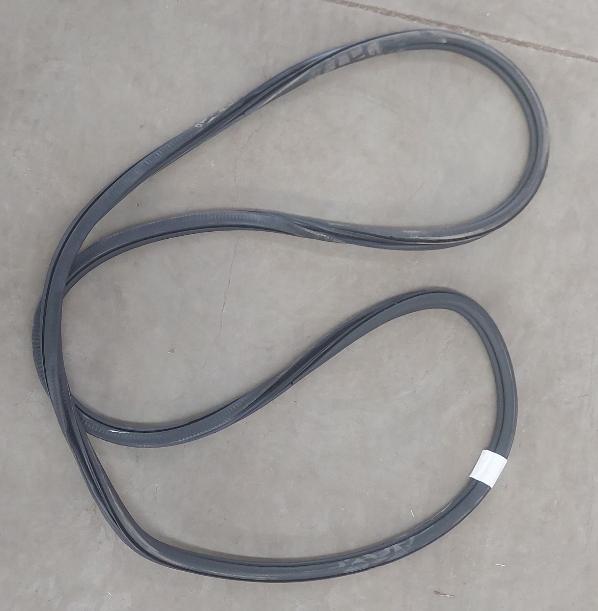 TIGUAN ALLSPACE LEFT REAR INNER DOOR SEAL