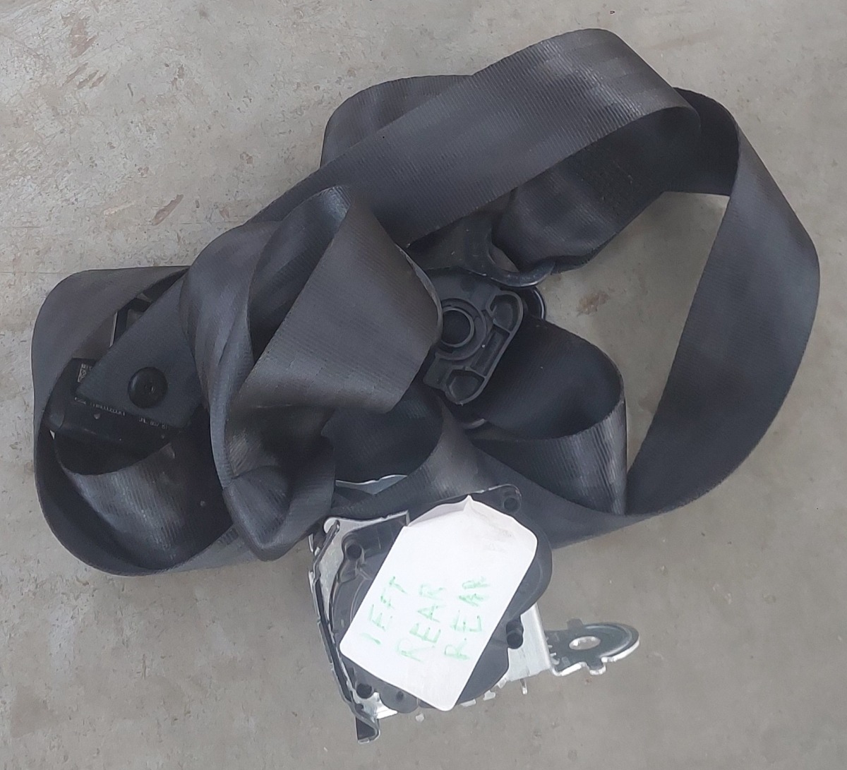 TIGUAN ALLSPACE 3RD ROW LEFT SEAT BELT