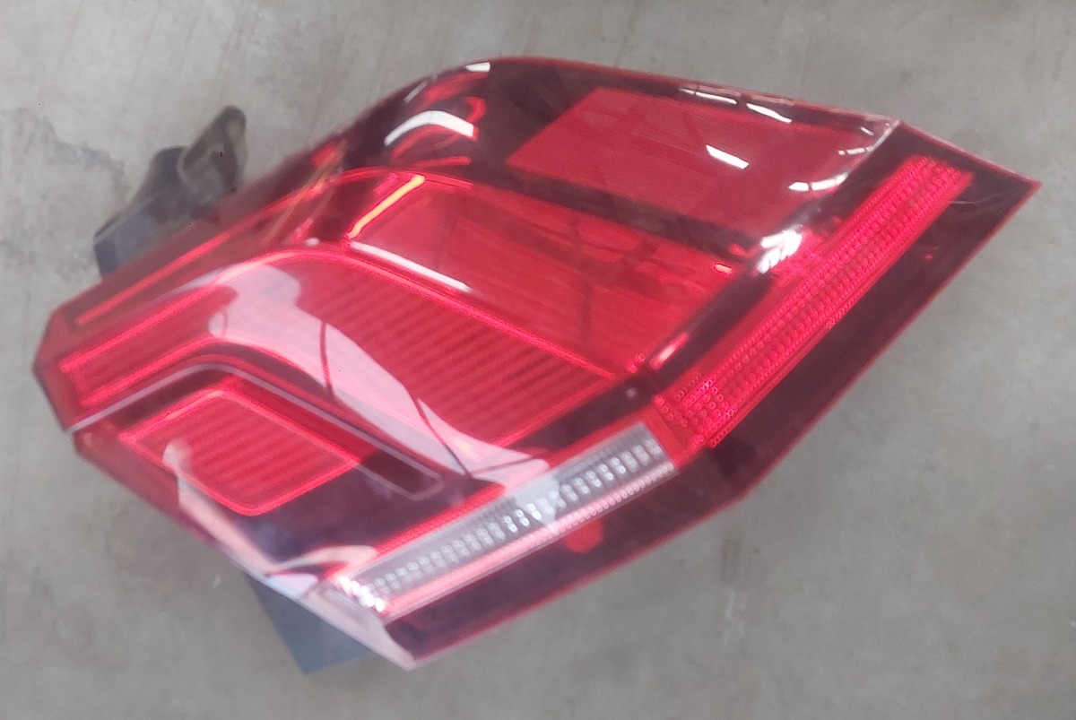 Tiguan Allspace Tail Lamp Outer Right