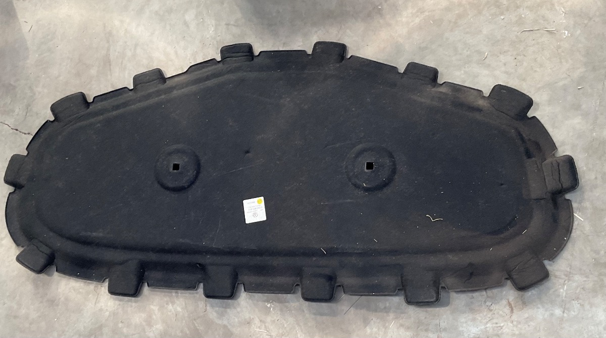 T-CROSS BONNET INSULATION