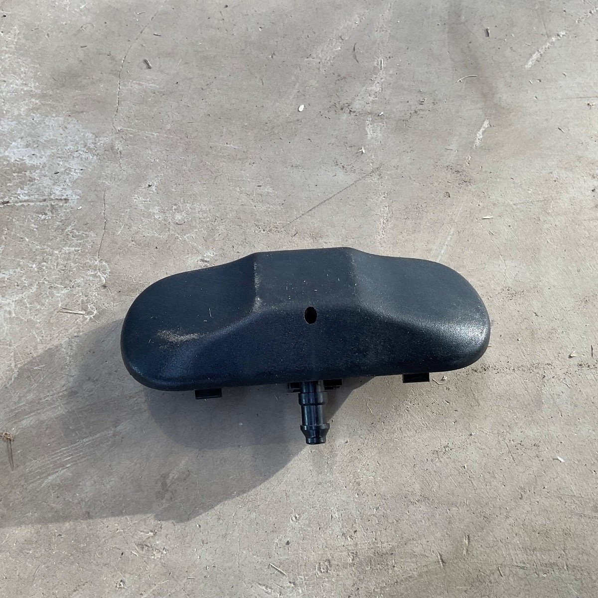 T-Cross Windscreen washer jet