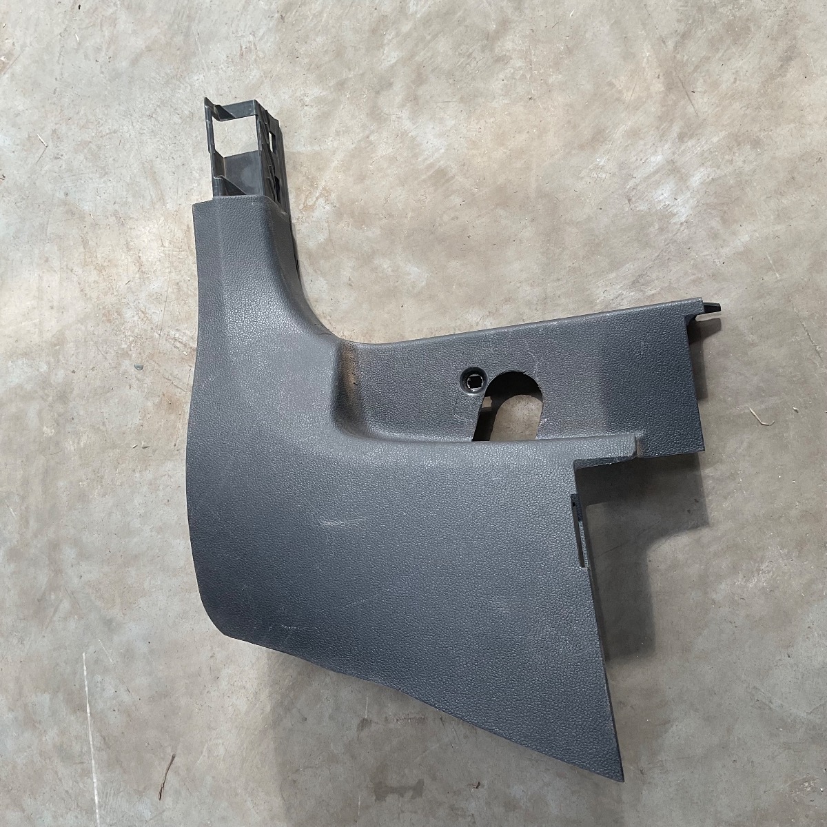 T-Cross Left Lower A-Pillar Trim"