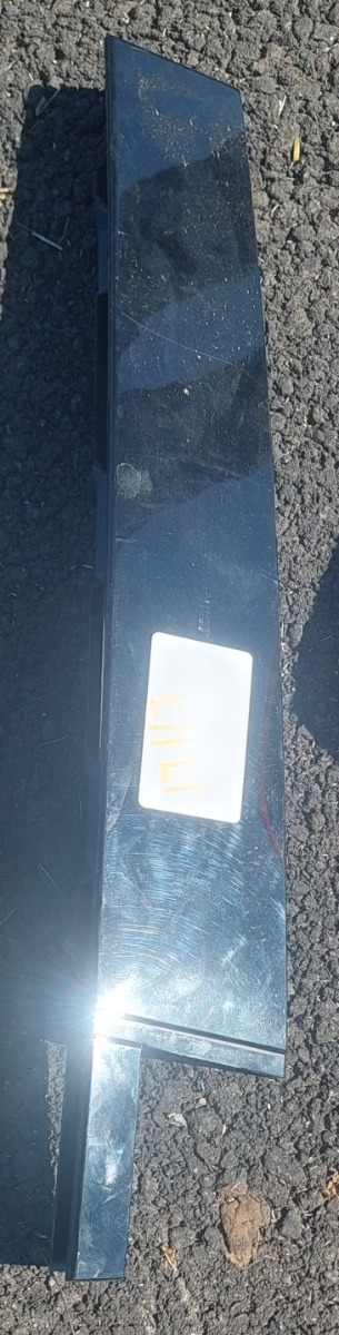 TIGUAN RIGHT REAR OUTER DOOR COVER