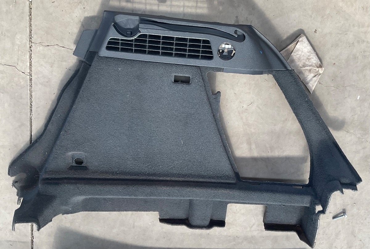 Q3 LEFT REAR INNER BOOT CARPET
