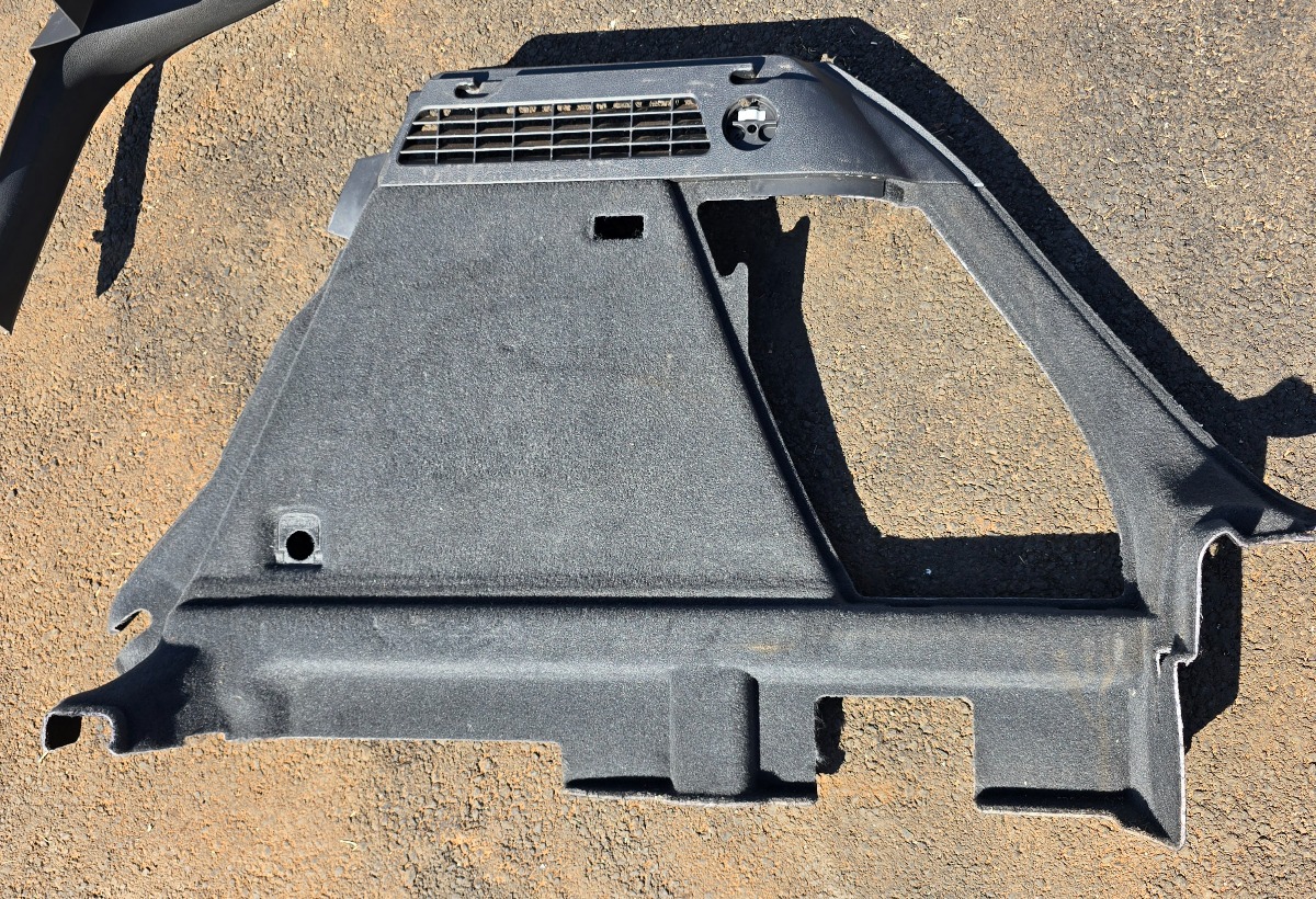 Q3 RIGHT REAR INNER BOOT PANEL