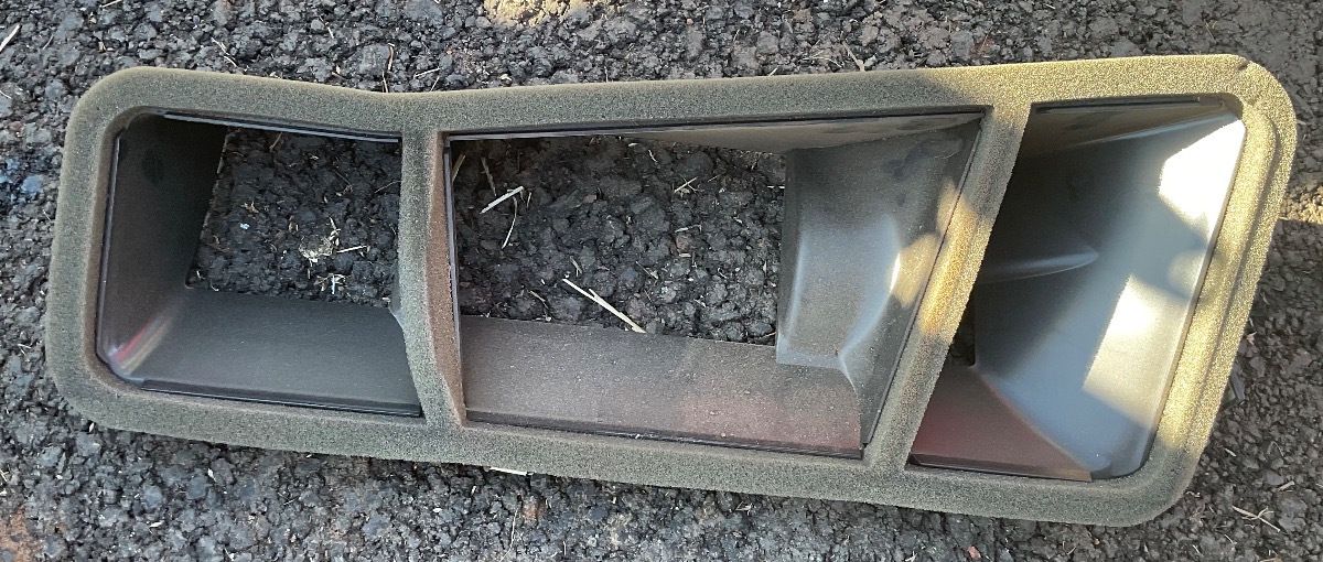 GOLF 7 FRONT PANEL AIR VENT