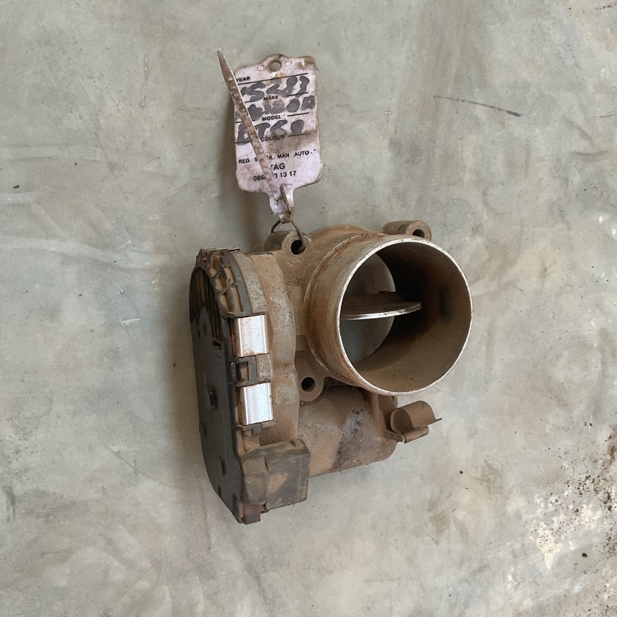 BT-50 2.2 THROTTLE BODY