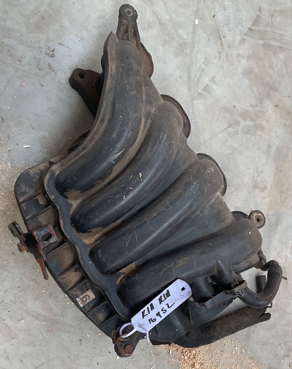 RIO 1.4 INTAKE MANIFOLD