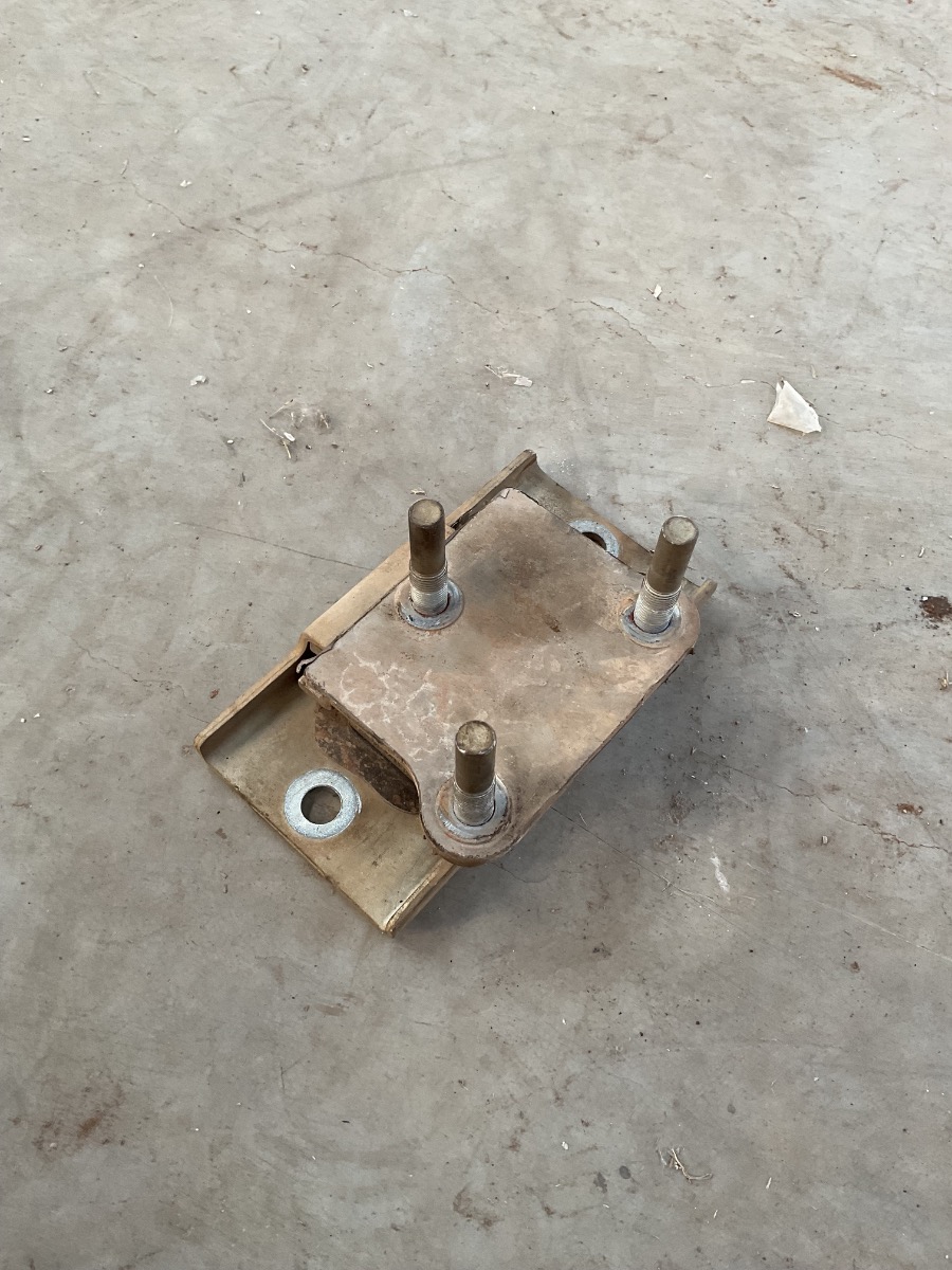 PATHFINDER 4.0 AUTO BRACKET