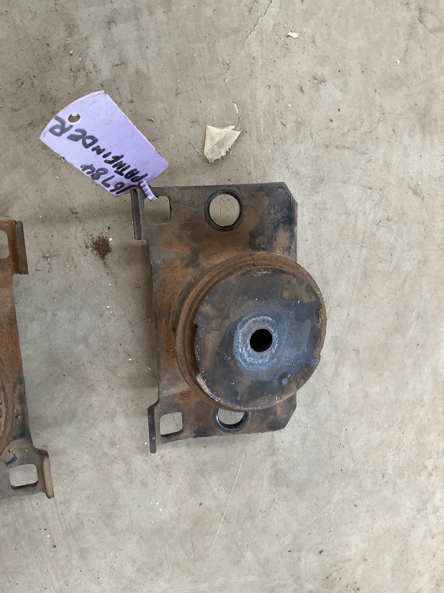 PATHFINDER 4.0 AUTO BRACKET