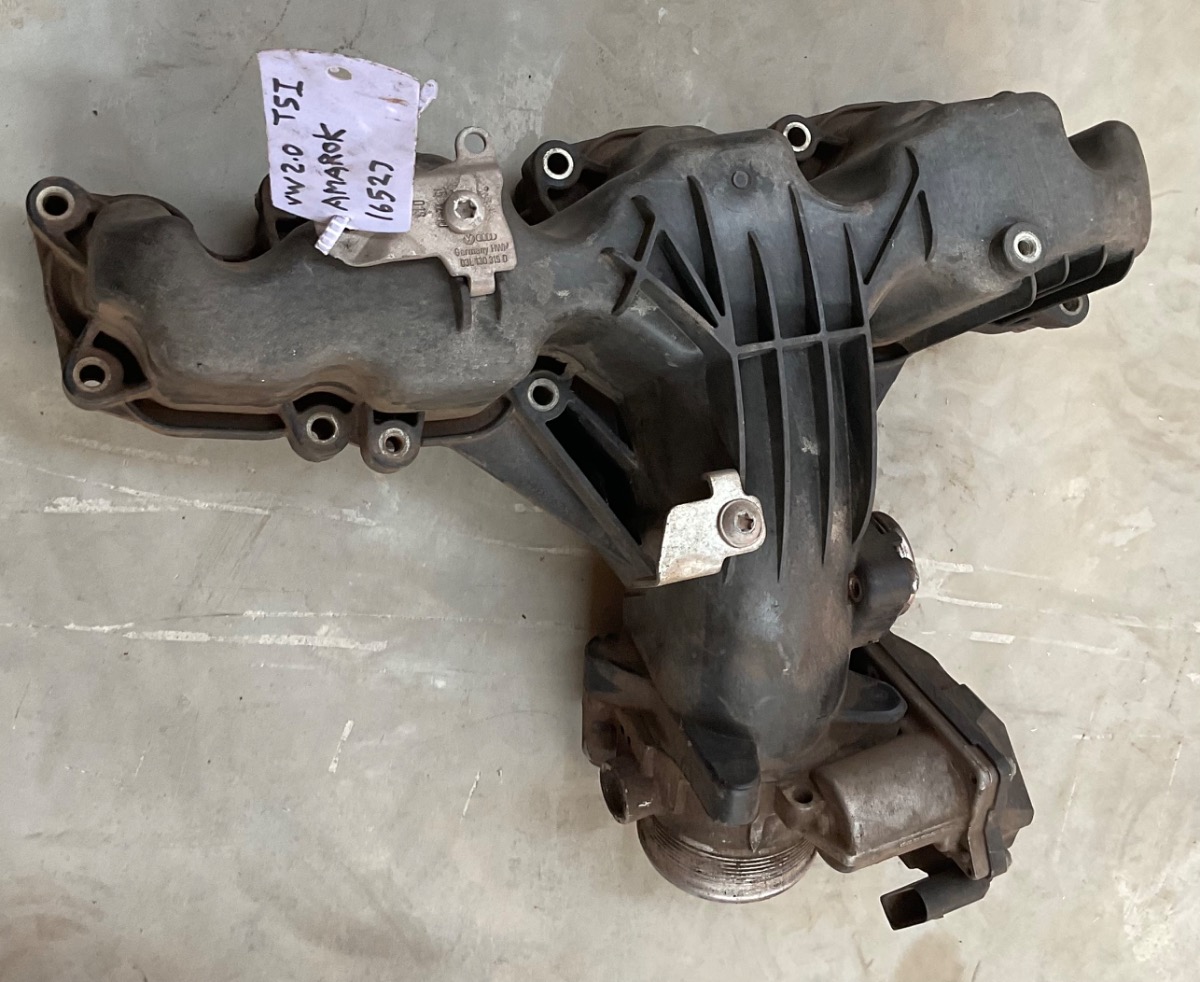 AMAROK 2.0 BiTDi INTAKE MANIFOLD + THROTTLE BODY