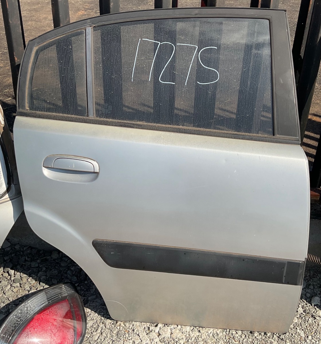 RIO RIGHT REAR DOOR SHELL