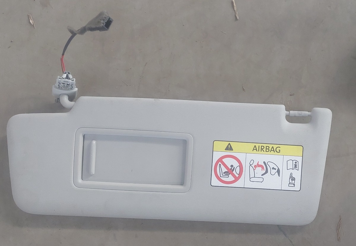 TIGUAN ALLSPACE LEFT SUNVISOR