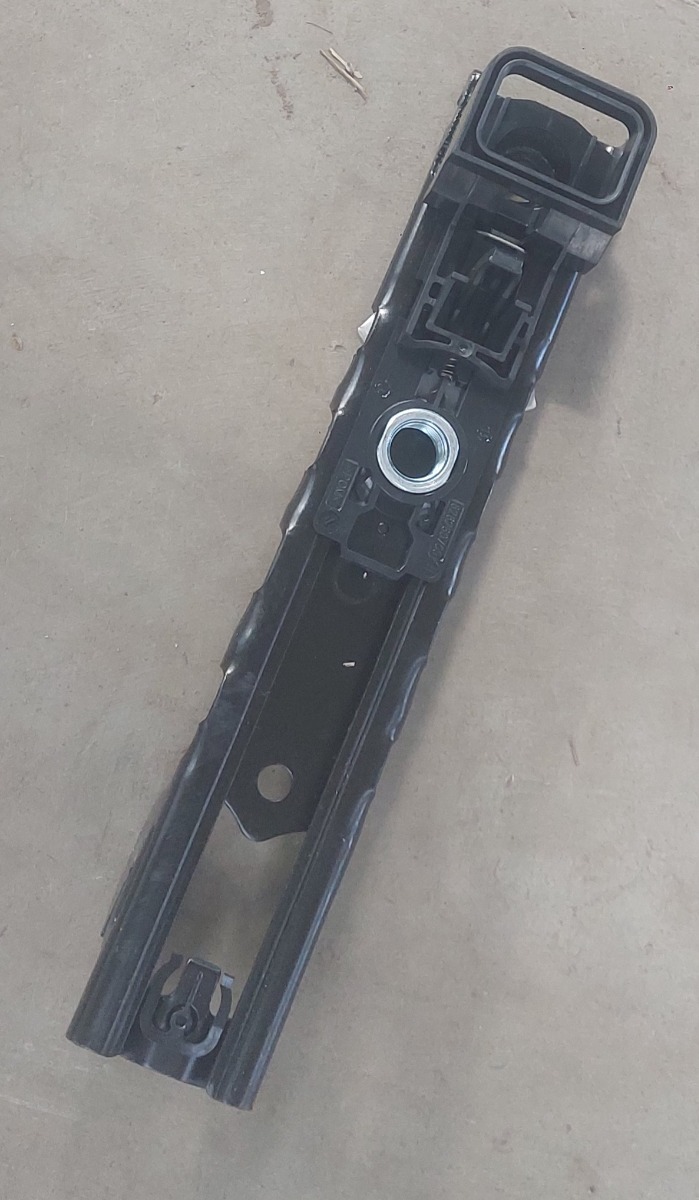 TIGUAN FRONT SEAT BELT ADJUSTER
