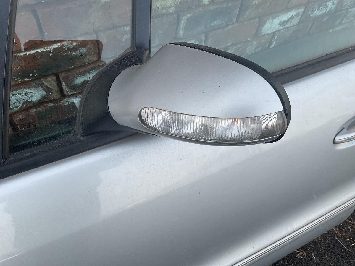 A190 MIRROR LEFT ELEC