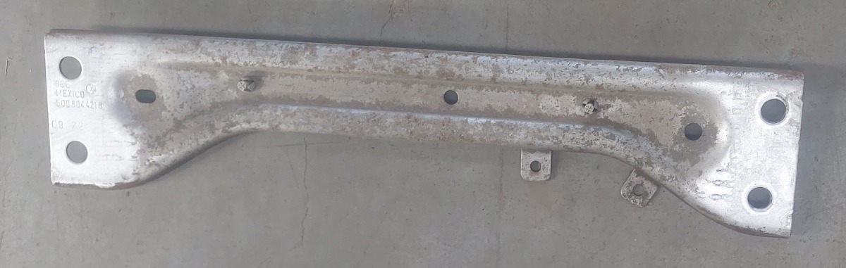 TIGUAN CENTRE CONSOLE MOUNTING BRACKET