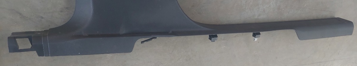 TIGUAN ALLSPACE LEFT LOWER SILL COVER INNER