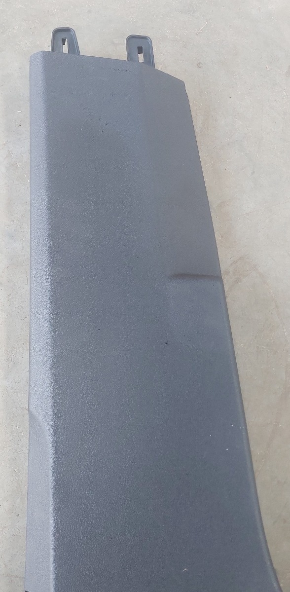 TIGUAN ALLSPACE LEFT B PILLAR TRIM COVER