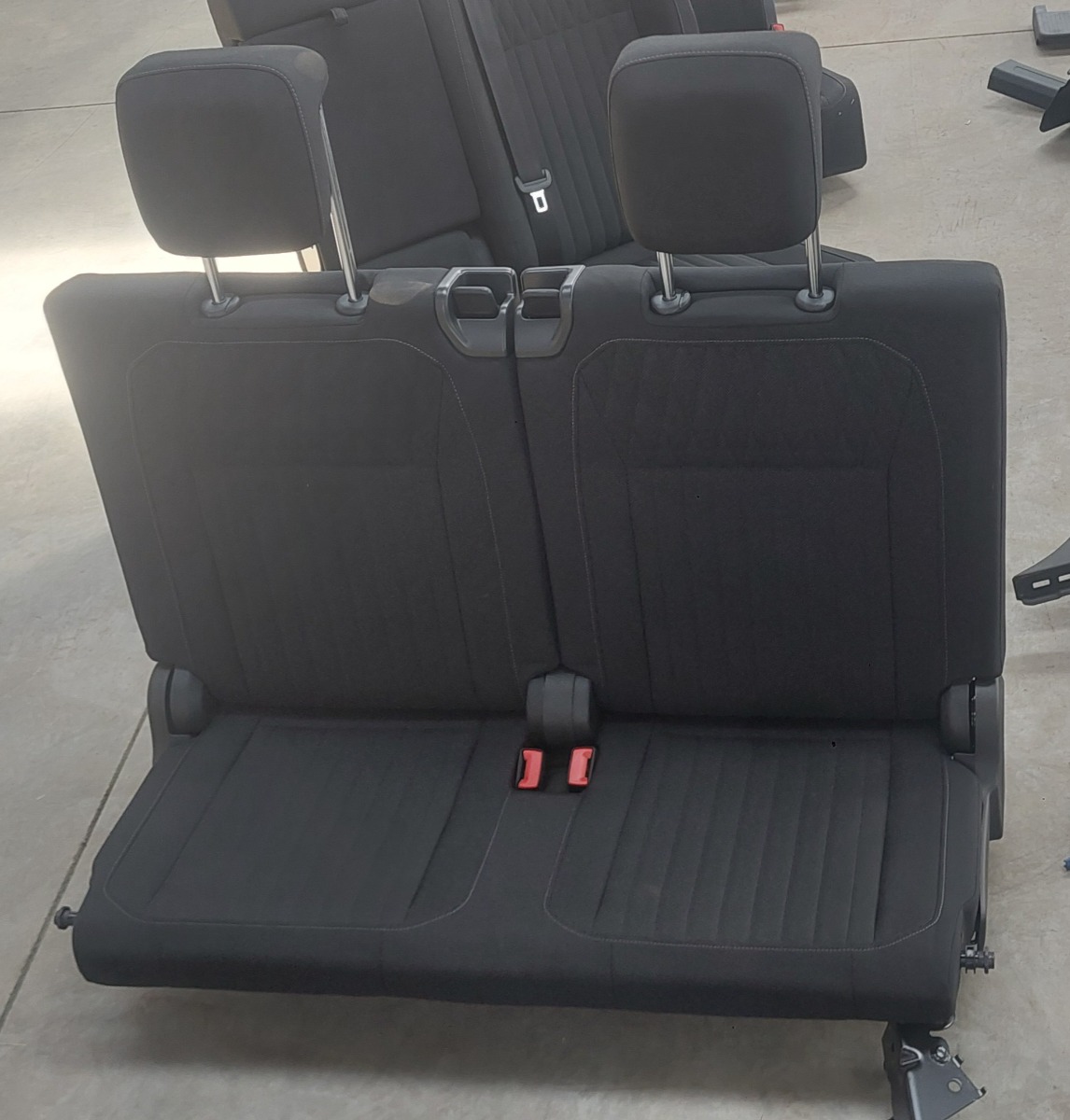 TIGUAN ALLSPACE 3RD ROW SEAT
