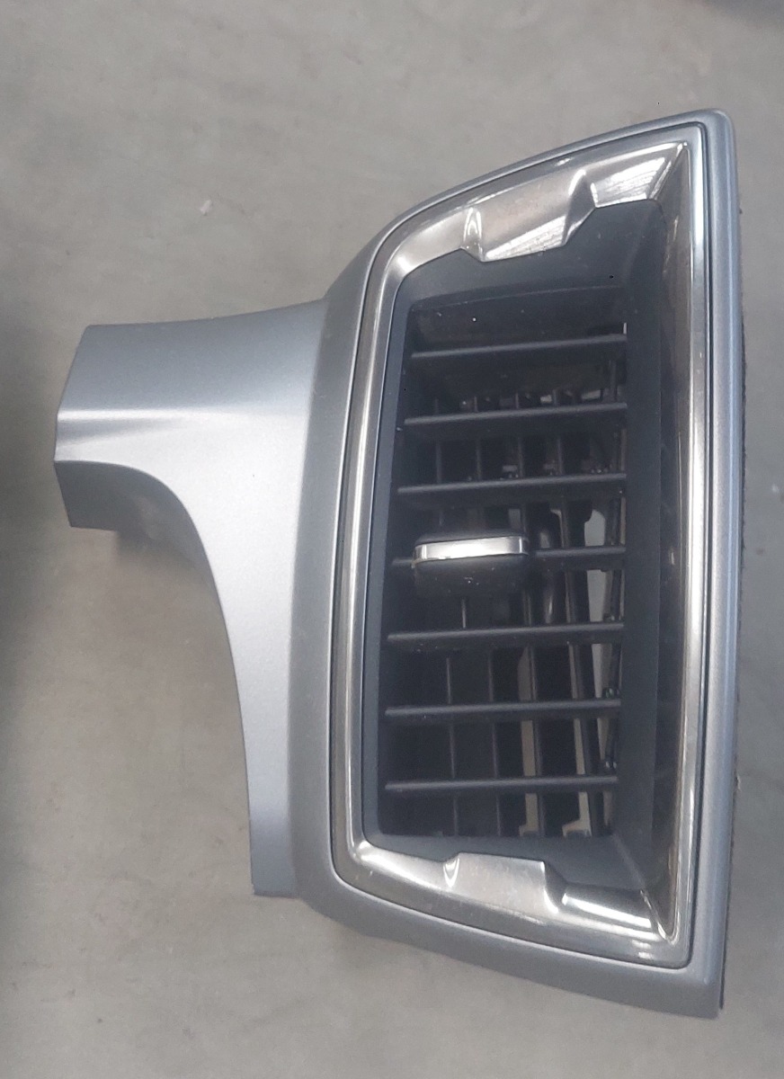 RANGER RIGHT INNER CENTRE AIR VENT