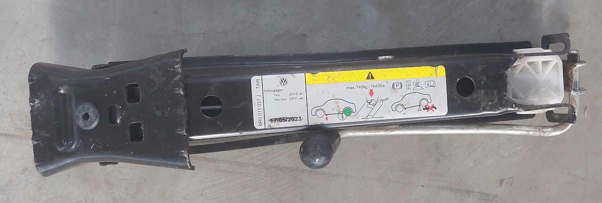 Polo Vivo Jack Assembly