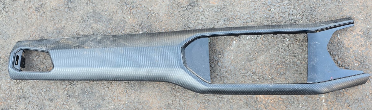 T-CROSS LEFT DASH COVER