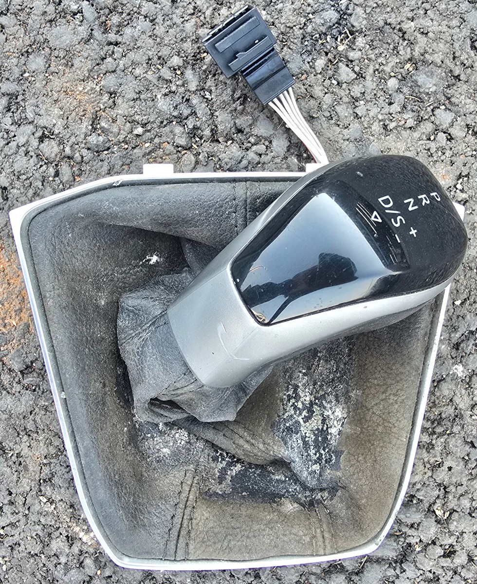 T-CROSS DSG LEVER KNOB