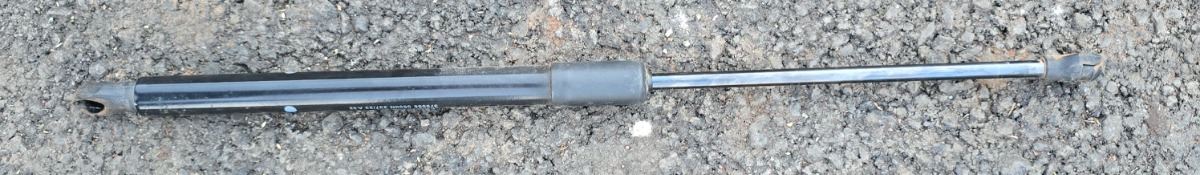 T-CROSS BOOT SHOCK
