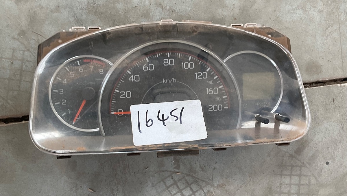 AGYA SPEEDO CLUSTER