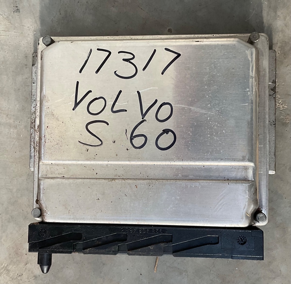 S60 2.0 T COMPUTER BOX