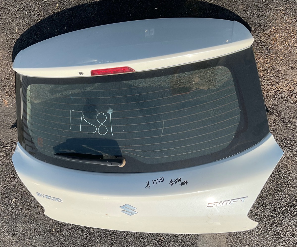 SWIFT TAILGATE SHELL