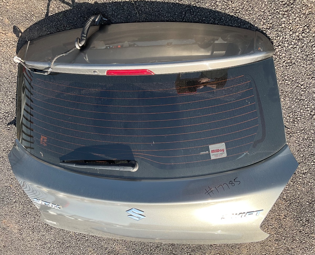 SWIFT TAILGATE SHELL