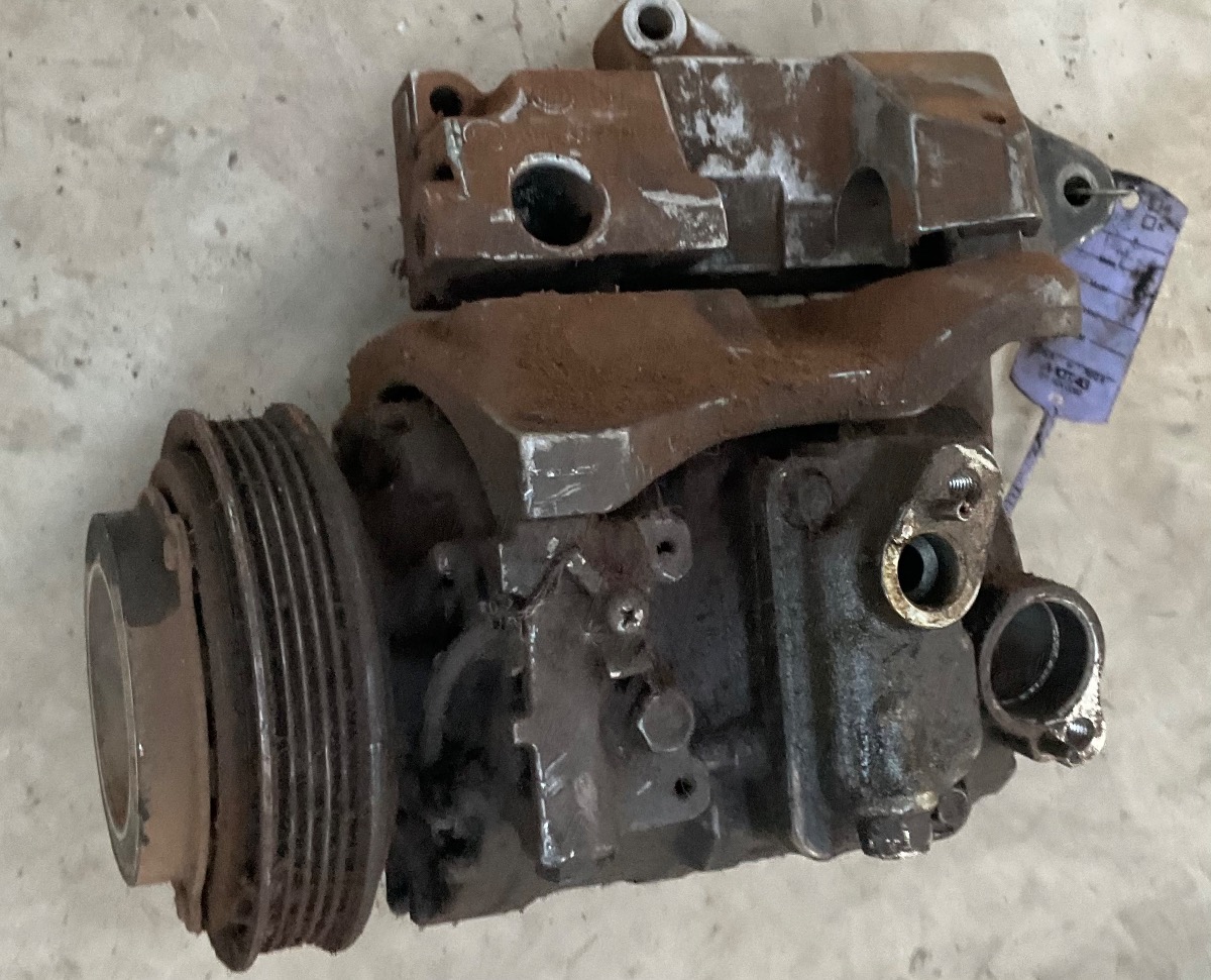 FREELANDER 2.0 Td4 AIR CON PUMP
