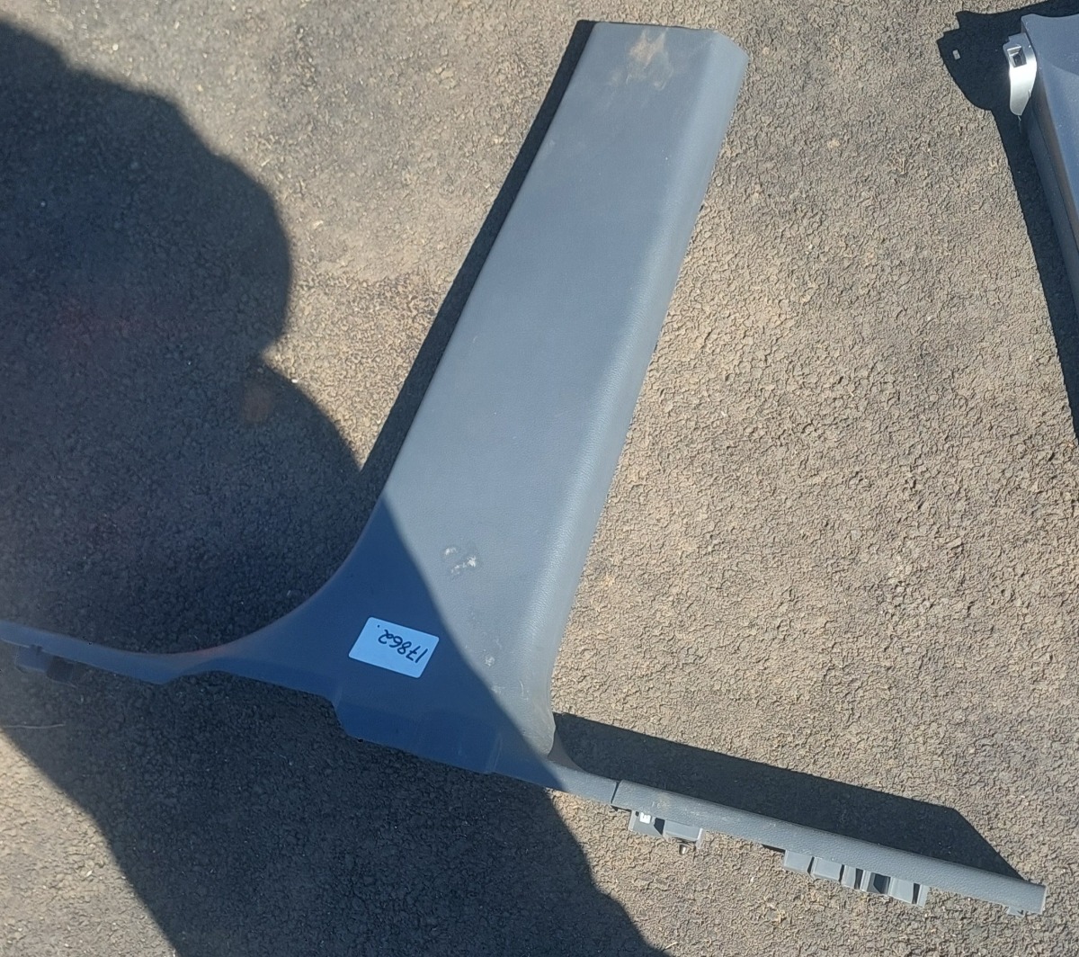 RANGER LEFT B-PILLAR TRIM