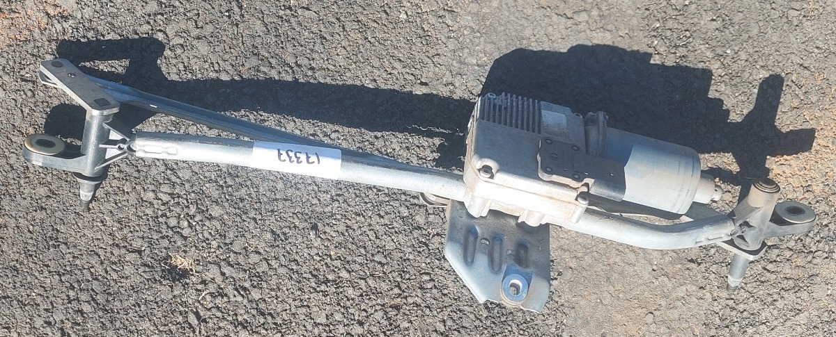 TT WIPER MOTOR WITH LINKS