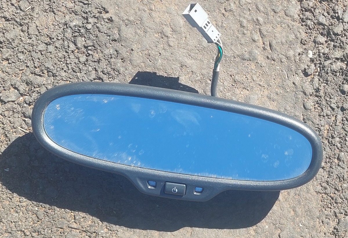 TT INTERRIOR MIRROR
