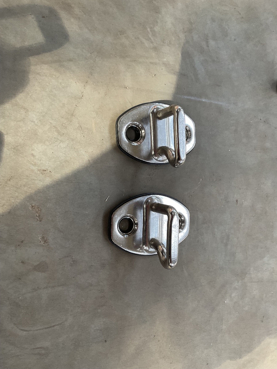 TIGUAN ALLSPACE REAR STRIKER PLATE