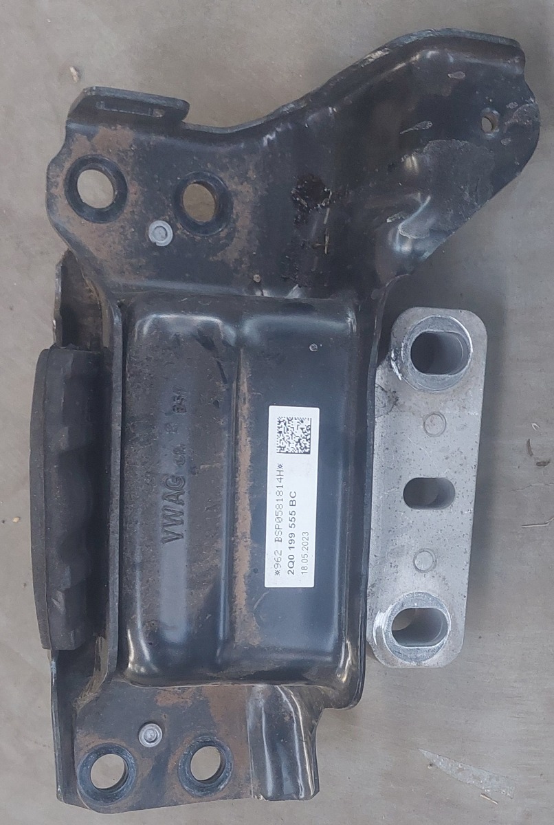 T-CROSS GEARBOX MOUNTING