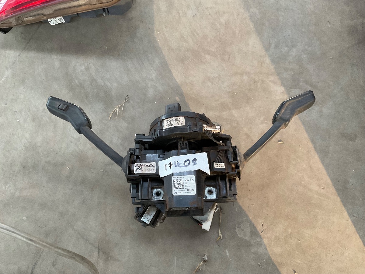 GOLF VII COMBINATION UNIT