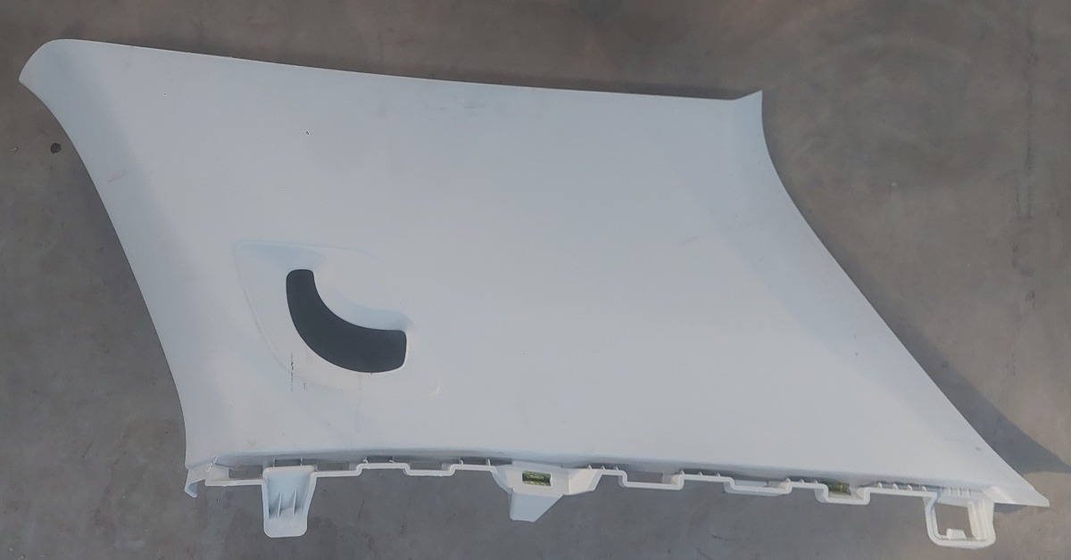T-CROSS RIGHT C-PILLAR TRIM