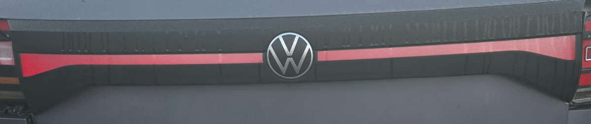 T-CROSS CENTRE BRAKE LIGHT